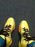 【沃尔克】CBA赞助2013赛季 李宁超轻 篮球比赛鞋 新款上市