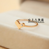 韩版爱心带钻戒指女 钛钢玫瑰金18K彩金爱心指环时尚个性配饰礼物