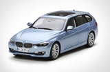 Paragon 1:18 宝马 BMW  新3系 合金汽车模型 水蓝色