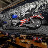 3d复古涂鸦哈雷摩托车工业风壁画金属砖墙壁纸酒吧过道主题房墙纸