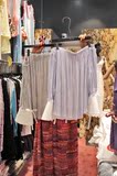 安妮 韩国东大门2016春夏女装代购 一字领条纹撞色喇叭袖套头衬衫