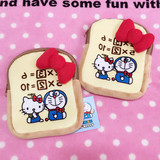 日单Hello Kitty哆啦A梦合作款面包造型吐司款化妆包收纳包手拿包