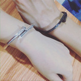韩国GD权志龙创意开口钛钢情侣钉子手镯一对手链学生礼物手环男女