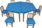 特价儿童木质课桌椅梯形桌椅豪华型课桌椅幼儿园学习桌上课桌椅