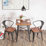 美式乡村复古铁艺实木桌椅组合咖啡厅酒吧休闲桌椅阳台桌椅三件套