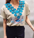 2016韩国东大门代购夏季女装新款蕾丝钩花拼接字母短袖V领T恤上衣