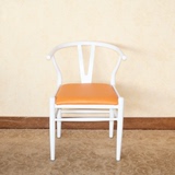 美式铁艺Y形靠背皮革餐椅简约现代宜家用北欧餐厅新中式个性椅子