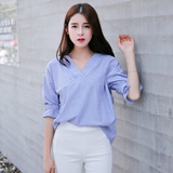 2016夏季新款韩版V领蓝色竖条纹衬衫女灯笼袖宽松套头露背上衣
