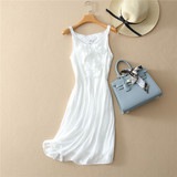 外贸原单 纯白色高温定型自然修身无袖背心连衣裙 夏季清凉女装