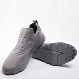 美国代购预售Reebok/锐步男鞋新款休闲超轻跑步鞋V70817 V70818