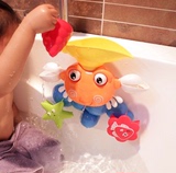 爱儿优 洗澡沐浴卡通大螃蟹大黄鸭 宝宝洗澡喷水儿童旋转戏水玩具