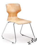 创意舒适不锈钢架餐椅简约可叠加放超薄弯曲木板会议洽谈椅培训椅