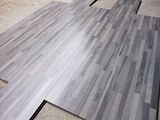 二手强化复合地板/国际品牌菲林格尔/灰色九拼槽口封腊/0.8厚95新