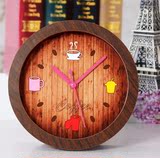 休闲时光咖啡屋小闹钟 时尚创意复古情怀桌面时钟表 木头纹座钟