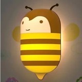 创意墙纸夜精灵小蜜蜂小瓢虫光控感应壁灯卧室灯LED节能小夜灯