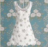 粉红大布娃娃春装新款限量版白色派对绣花气质闪钻奢华连衣裙