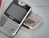 二手黑莓 8707V当天发货智能手机黑白粉（粉灯）紫上网QQ uc 微博