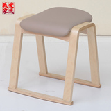 日式凳子 实木软包餐凳子 弯曲木床边凳方凳板凳 寿司店凳 酒吧凳