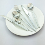 包邮欧式西餐餐具304不锈钢牛排刀叉套装西餐勺白柄砂光餐刀汤匙