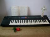 日本原装老款雅马哈KB100/A型电子琴.老乐器，收藏品