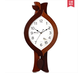 枫叶客厅创意挂钟欧式实木钟表现代摇摆钟静音时钟个性挂表石英钟