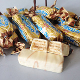 俄罗斯进口威化糖果零食500克包邮 华夫白巧克力牛奶酸奶酥喜糖