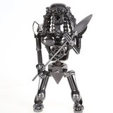 热卖铁艺异形怪兽机器人摆件铁血战士金属武士兵怀旧装饰礼品铁人
