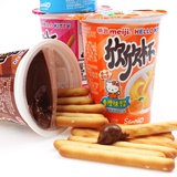 日本Meiji明治欣欣杯手指饼干条草莓牛奶 25g巧克力蘸酱休闲零食