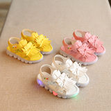 1-2-3-4岁女宝宝凉鞋儿童公主鞋小孩软底亮灯鞋子夏季韩版女童鞋