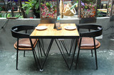 铁艺新款组装实木复古室内外奶茶店小圆桌美式休闲咖啡厅桌椅子