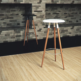设计师吧椅创意简约现代吧凳北欧风情原木吧椅三脚实木圆面吧椅