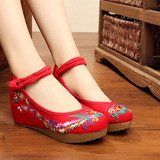 老北京布鞋女夏季款透气休闲中跟单鞋子松糕跟绣花鞋红色结婚鞋子