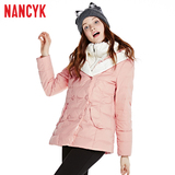 Nancyk冬装反季清仓新款中长款拼色时尚甜美休闲长袖带帽羽绒服女