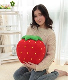 创意超级粉嫩大草莓 卡通抱枕靠垫毛绒玩具水果公仔生日礼物包邮