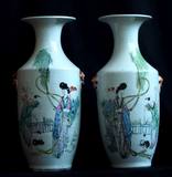 老瓷器包老保真民国瓷器粉彩仕女童子花瓶一对口有小修高22厘米