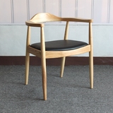 原木肯尼迪总统椅实木餐椅设计师洽谈椅子时尚宜家靠背pu皮扶手椅