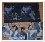 李荣浩在长沙亲笔签名 2014同名专辑CD+写真+海报+卡贴 保真