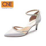 CNE2016新款欧美纯色羊皮脚腕带女鞋铆钉镂空中跟凉鞋6M57202