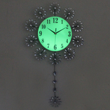 一红现代装饰钟表 挂钟客厅 创意时钟欧式静音摇摆挂表大号石英钟