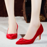 春季中跟红色中式婚鞋孕妇低跟新娘鞋礼服鞋中跟旗袍鞋秀禾鞋红鞋