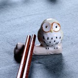 出口日本台湾筷架陶瓷可爱猫头鹰筷子架筷枕筷托笔托创意陶瓷摆件