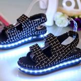 c2016夏同款发光鞋LED女童凉鞋夜光鞋灯光鞋USB充电亲子鞋