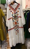 民族风新款女装重工刺绣棉麻复古文艺波希米亚连衣裙旅行海边