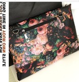 2014欧美时尚新款花卉油画铆钉包 女包包玫瑰花朵信封包 手拿包