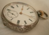 收藏 古董钟表： 百年前 西洋 錾花 935银壳 小怀表