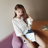 韩版夏季宽松超薄V领五分袖性感镂空罩衫女短款喇叭袖上衣针织衫