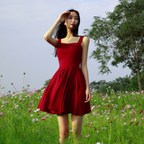 2016夏季新款文艺范小清新无袖收腰小红裙时尚气质显瘦吊带连衣裙