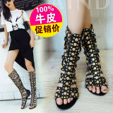 雨蒂2016女式夏季韩版潮流女靴子高筒罗马靴真皮铆钉个性低跟凉鞋