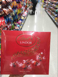 【澳洲代购】直邮Lindt瑞士莲限量礼盒草莓牛奶球软心巧克力150g