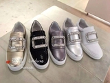 栗栗英国代购 Roger Vivier RV sneaker 钻扣 平底鞋一脚蹬